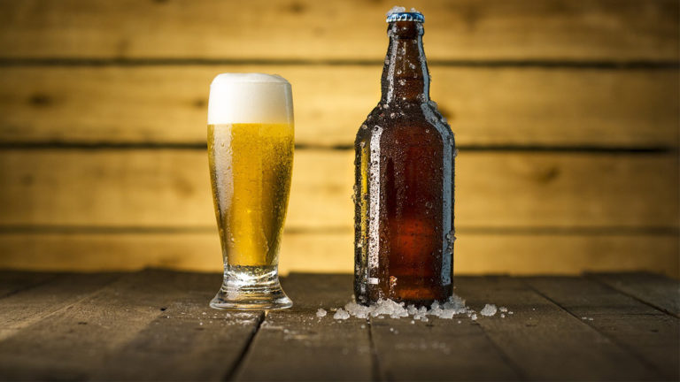 意外と知らなかった！「地ビール」と「クラフトビール」の違いとは